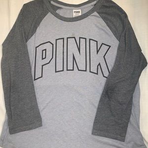 Quarter length tshirt